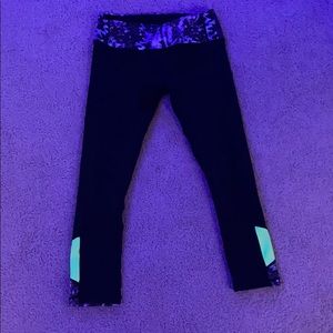 Lululemon Cropped Leggings